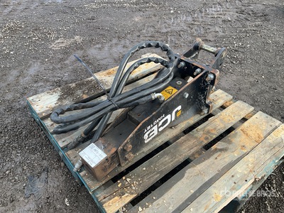 2023 JCB HMO12T Hydraulic Breaker