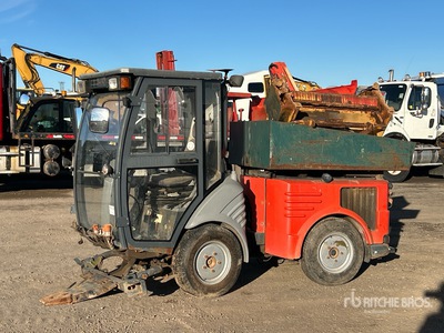 2007 Hako Citymaster 1200 Municipal Tractor (Inoperable)