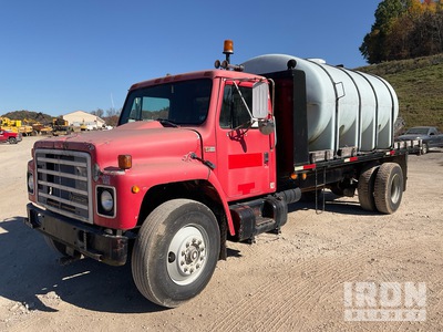 1985 International 2250 gal 4x2 Wassertank-Lkw