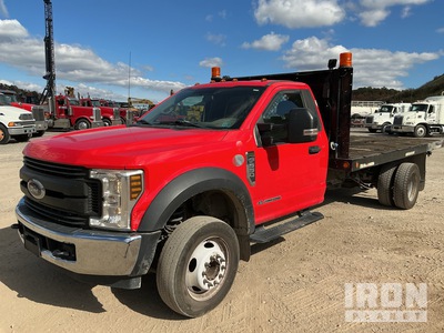 2018 Ford F-550 XL 4x2 Flatbed Truck