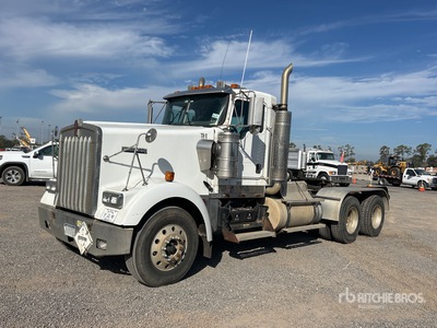 Kenworth 6x4 Ciągnik siodłowy T/A z kabiną dzienną