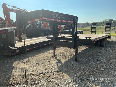 2017 Quality Trailers Gooseneck Equipment Trailer