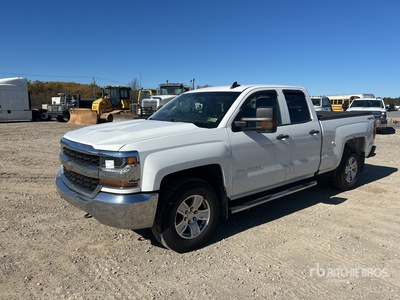 2018 Chevrolet Silverado 1500 4x4 Dual Cab Pickup