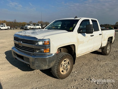 2018 Chevrolet Silverado 2500HD 4x4 Dual Cab Pickup