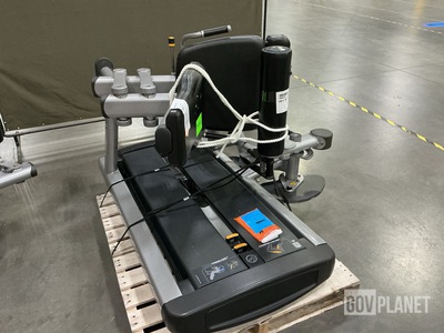 Life Fitness SS-LE Leg Extension Machine