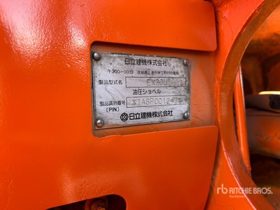2000 Hitachi EX30U Mini Excavator (Inoperable)