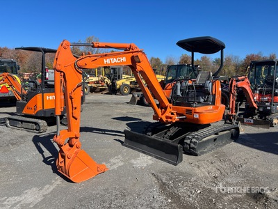 2000 Hitachi EX30U Mini Excavator (Inoperable)