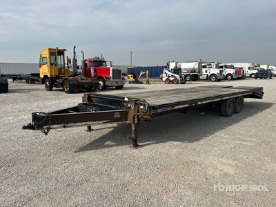 2015 Gatormade 25 ft T/A Remorque pour équipement