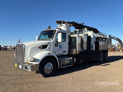 2014 Peterbilt 567 6x4 Camion pelleteuse sous vide