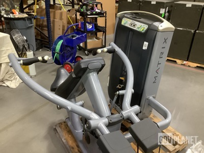Matrix Shoulder Press Machine