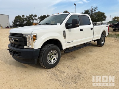 2018 Ford F-350 XL 4x4 Crew Cab Pickup