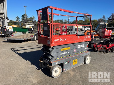2014 Skyjack SJIII 3226 Electric Scissor Lift