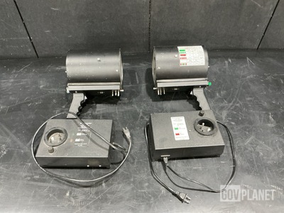(2) Disan Engineering 24600 Portable Signal Light Guns w/Chargers