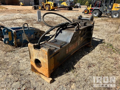 2022 Striker TNB-40K 102 in Hydraulic Breaker - Fits Excavator