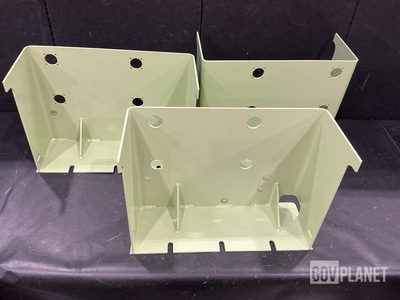 (8) 12478570 Mounting Brackets