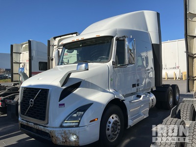 2020 Volvo VNR Sleeper Truck Tractor