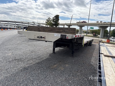 2023 Transcraft 53 ft T/A Step Deck Trailer