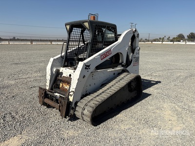 2006 Bobcat T300 Compact Track Loader