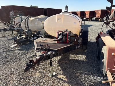 Sports Hauler 500 gal T/A Water Tank Trailer