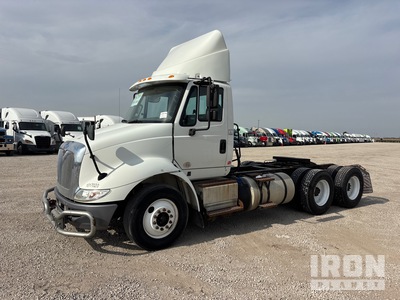 2017 International 8600 SBA 6x4 Ciągnik siodłowy T/A z kabiną dzienną