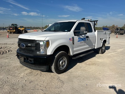 2018 Ford F-250 4x4 Extended Cab Camión Utilitario