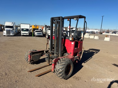 2014 Moffet M8 50.3 5000 lb 3x3 Carretilla Elevadora transportable