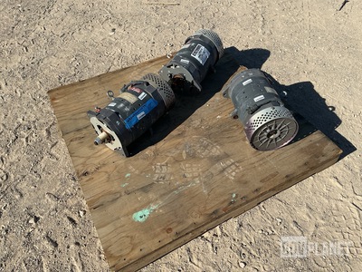 (3) C.E. Niehoff N1609 Alternators