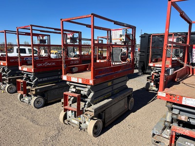 2004 Skyjack SJIII3219 Electric Scissor Lift