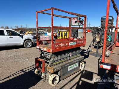 2012 Skyjack SJIII3219 Electric Scissor Lift