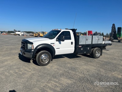 2007 Ford F-550 Flatbed Truck