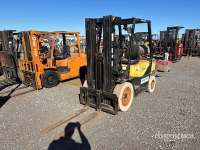 2005 Doosan G25E-3 4500 lb Cushion Tire Forklift
