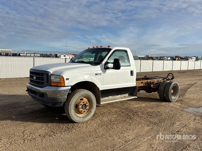 2001 Ford F-550 XLT 4x4 Cabina y chasis