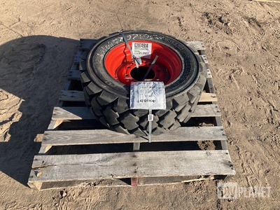 Titan H/E 10-16.5 Solid Rubber Tire w/Wheel