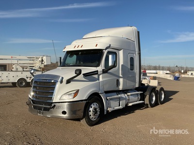 2019 Freightliner Cascadia 126 6x4 T/A Sleeper Truck Tractor