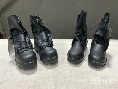 (9) Pairs of Women's Safety Boots & (12) Pairs of Men's Safety Boots