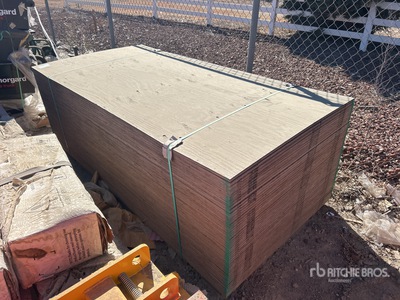 Quantity of 4 ft x 8 ft (.5 in Thick) 合板