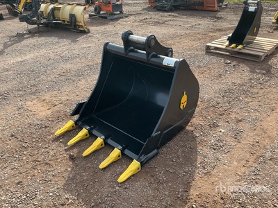 Trojan 36 in Digging Excavator Bucket - Fits 50 mm Cat 307/308, Komatsu PC78/88, Deere/Hitachi 75/85, Case, New Holland, Kobelco SK80, Bobcat E80 (Unused)
