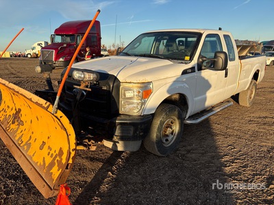 2011 Ford F-350 XL 4x4 Extended Cab Pickup