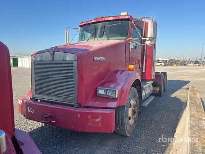 2013 Kenworth T800 6x4 Sleeper Winch Truck