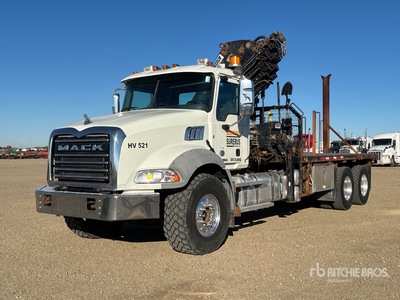 Hiab 322-EP-5 Hipro 10000 kg Knuckle Boom on 2013 Mack GU813 6x4 Boom Truck