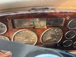 Cab with Feux d'avertissement du moteur