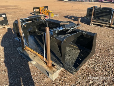 2026 GIYI GY-PG72 72 in Skid Steer Grapple (Unused)