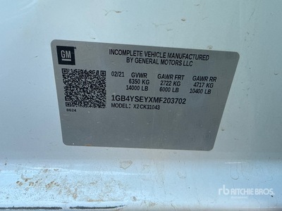 2021 Chevrolet 3500HD HD 4x4 Crew Cab Camion utilitaire