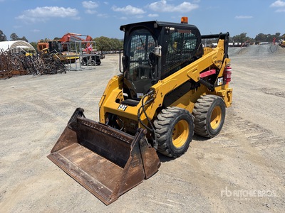 2014 Cat 242D Two-Speed Minicargadora