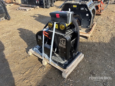 CT-C55 14 in 5-9 Ton Excavator Hydraulic Plate Compactor (Unused)