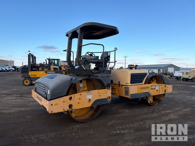 Volvo DD140 Double Drum Roller