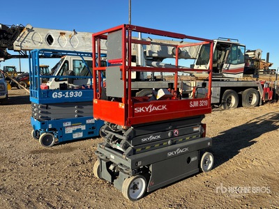 Skyjack SJIII3219 Electric Scissor Lift