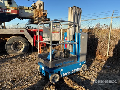 2019 Genie GR20 Vertical Mast Lift
