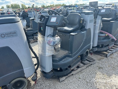 2022 Nilfisk Liberty SC60 X71D Ride-On Electric Laveuse de sol