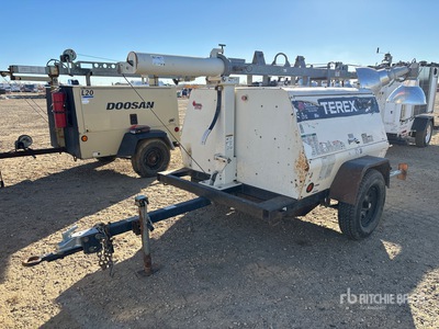 2013 Terex AL5 8 kW Tour d'éclairage